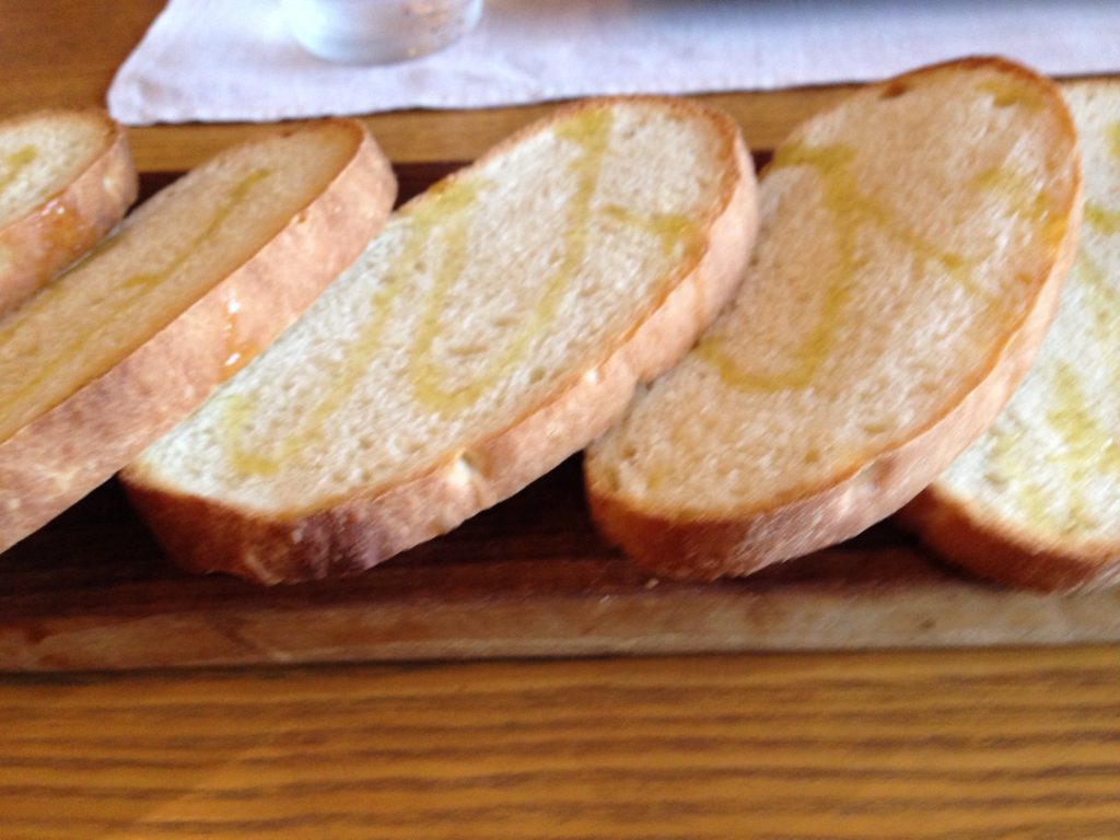 栃木　那須高原　クチーナハセガワ　イタリアン　料理　バケット　パン